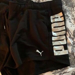 Never worn women’s puma shorts